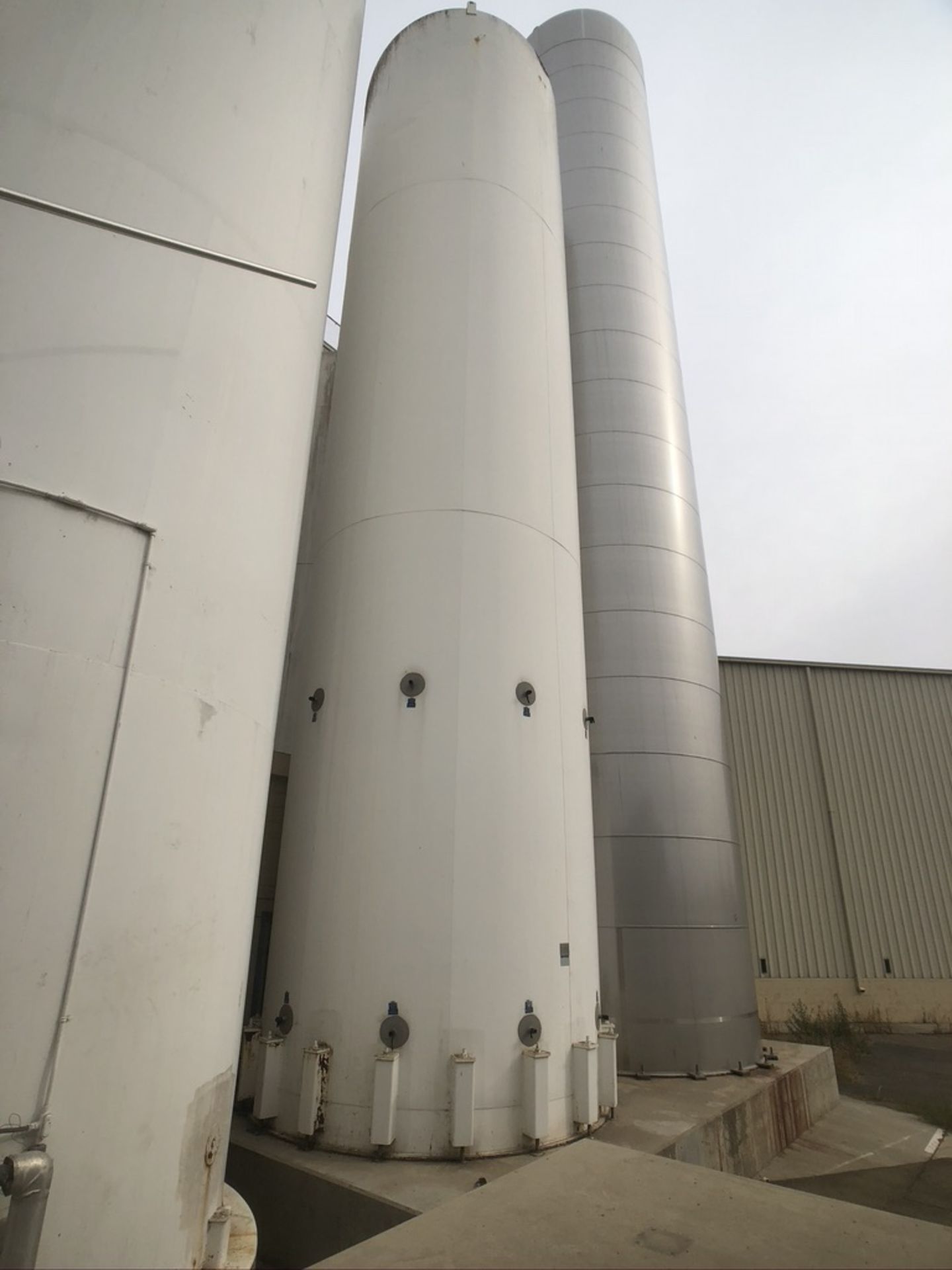 MUELLER 40,000 GALLON JACKETED SILO , S/N 324951-1 - Image 2 of 36