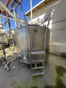 MUELLER JACKETED MIXING TANK, APPX 800 GALLONS (AGITATION REMOVED)