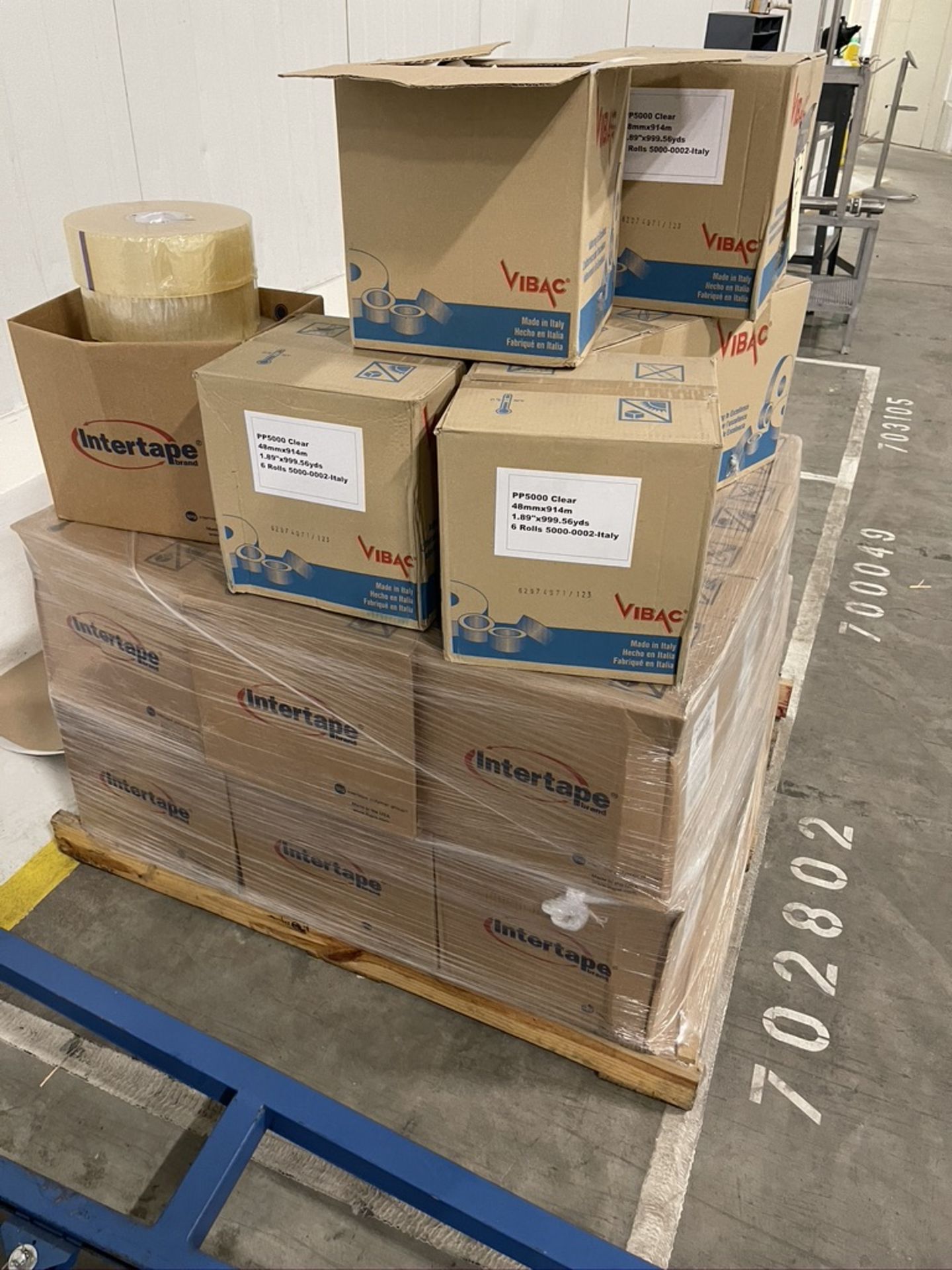 INTERTAPE CLEAR TAPE, APPROX. (28) FULL AND (3) PARTIALLY FULL BOXES ON PALLET - Bild 2 aus 7