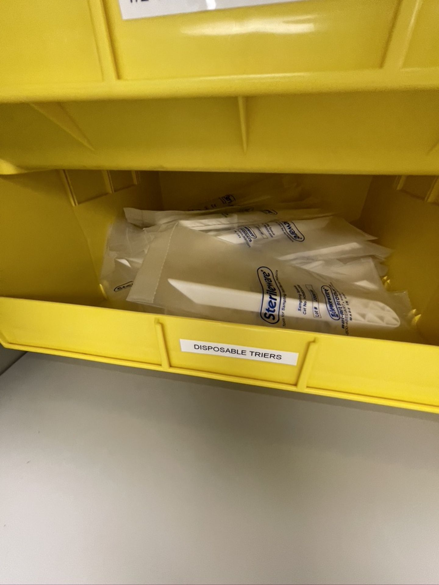 CONTENTS OF SHELF INCLUDING VARIOUS LAB SUPPLIES, TEST TUBES, DISPOSABLE TRIERS AND MORE. - Image 6 of 8