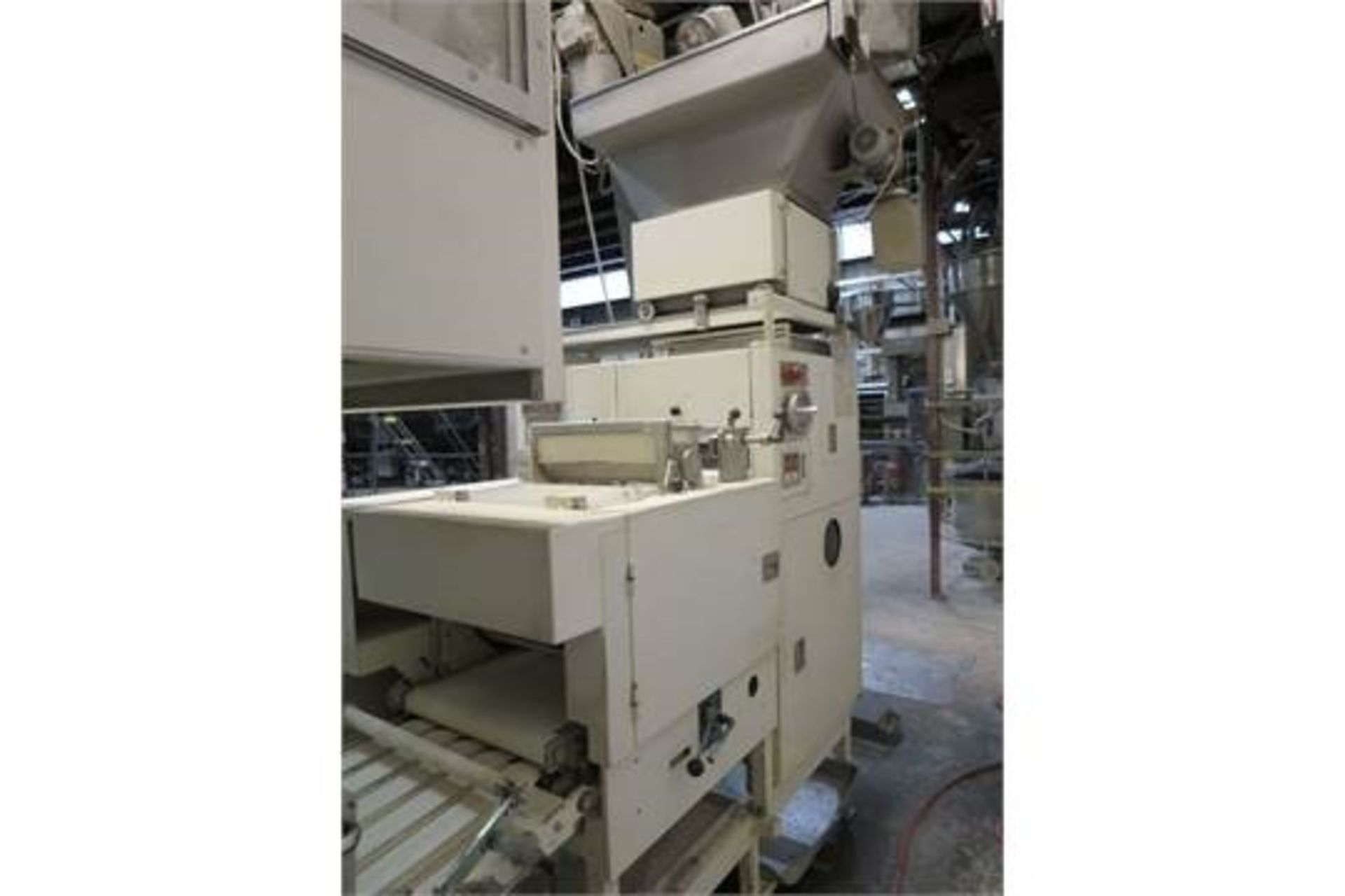 Konig Bun Line with Full PLC Controls - Upgraded 2011 to 2013. Includes Rotary Divider, (4) Die - Image 3 of 15