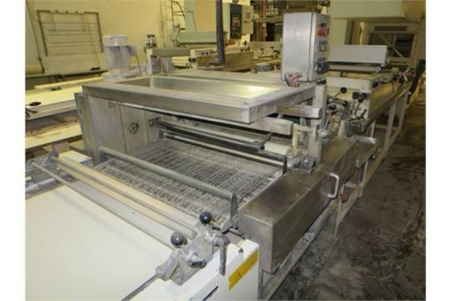 Konig Bun Line with Full PLC Controls - Upgraded 2011 to 2013. Includes Rotary Divider, (4) Die - Image 12 of 15