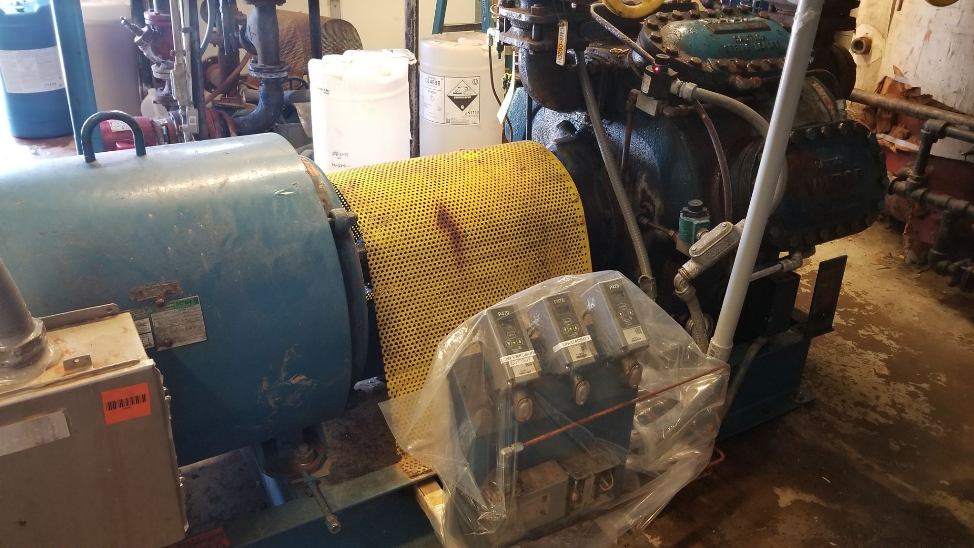 Vilter 125 HP Ammonia Compressor (NOTE: AVAILABLE FOR PICK-UP AT THE END OF SEPTEMBER) (Loading - Image 2 of 2