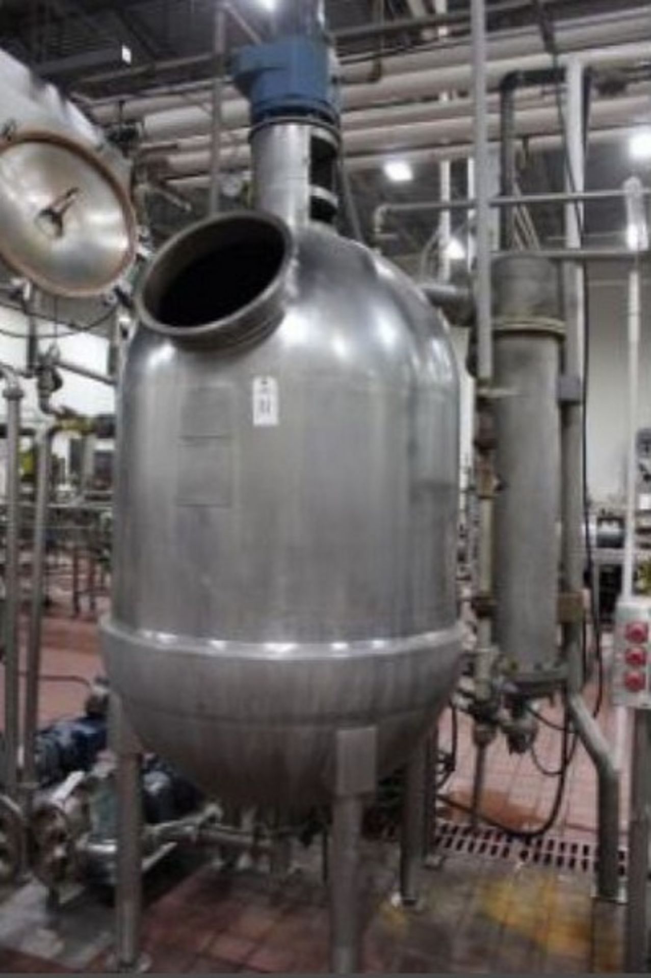 Hamilton 200 Gal. S/S Steam Jacketed Vacuum Mixing Kettle, Model SA, S/N D-2797 with Scrape - Image 2 of 3