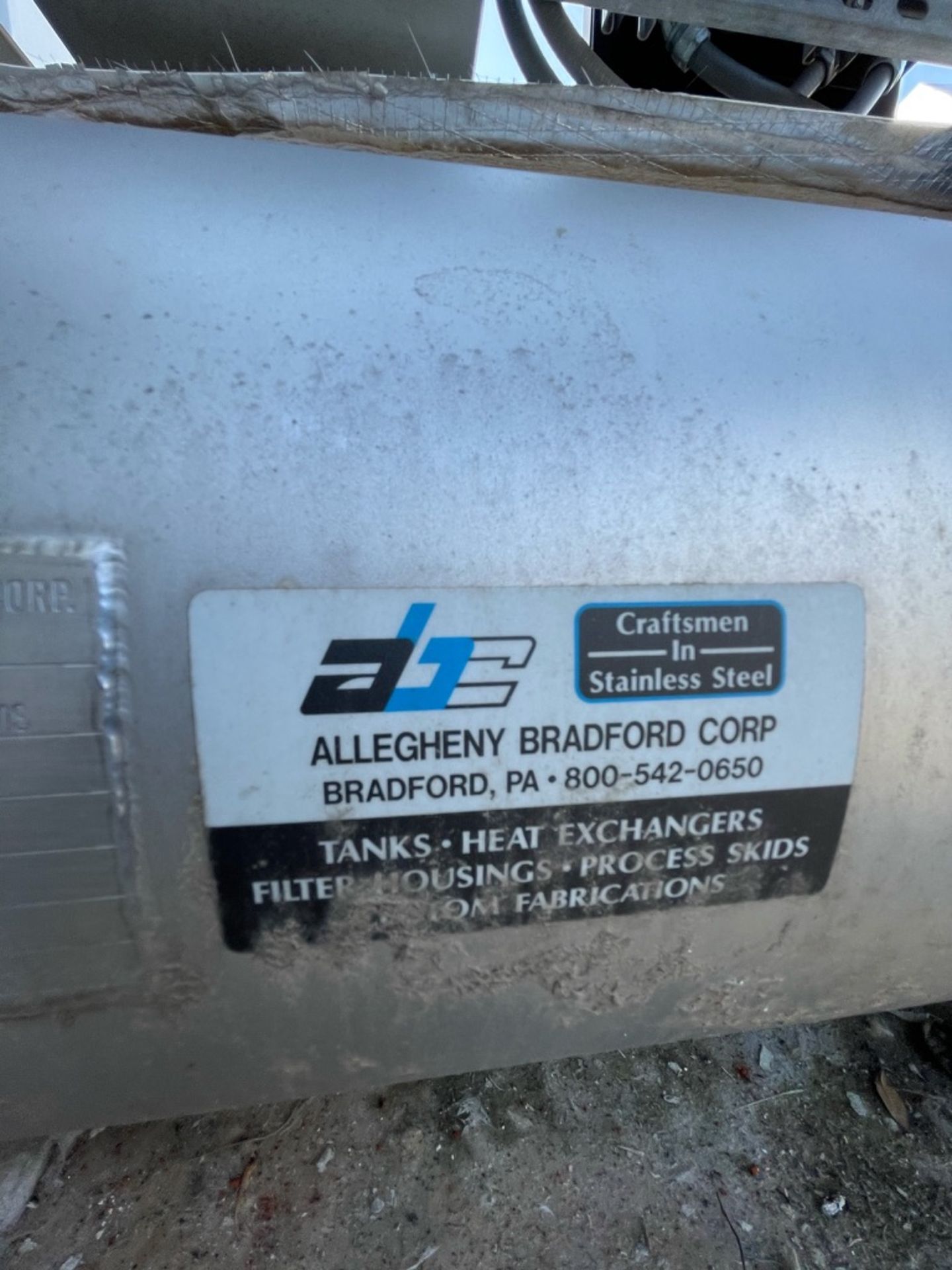 S/S ALLEGHENY BRADFORD DUAL-MOUNTED HEAT EXCHANGER SYSTEM, P/N HE170900, S/N 20351-2-1-2, 4 PASS U- - Image 3 of 8