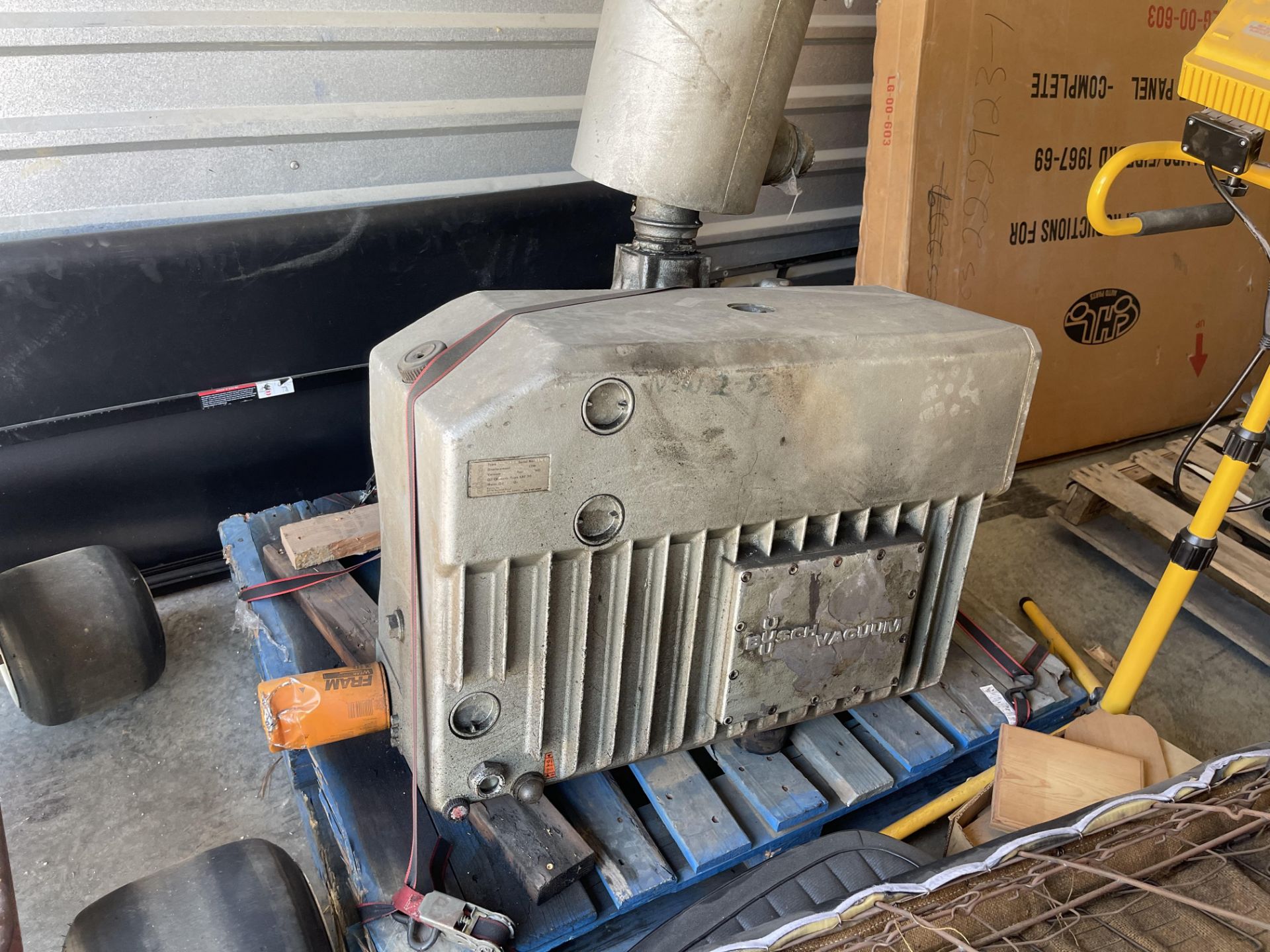 Busch RAO 250 Pump (Note: Needs Rebuilt) (Load Fee $50.00) (Located Gardner, KS)