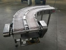 10 inch wide dual lane 90 degree slat top conveyor with 90 deg turn dual lane , Each lane is 10