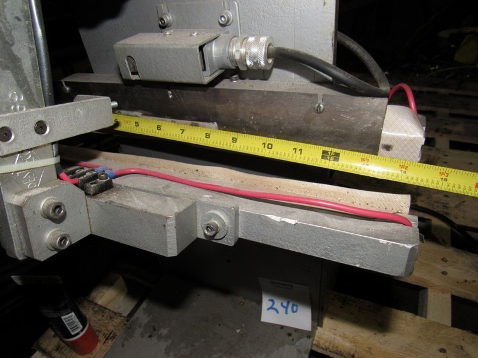 Tube Sealer laboratory size for manual sealing of plastic tubes: 12" Jaws--- (LOCATED IN IOWA, - Image 4 of 5