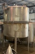 500 Gallon (approx.) Stainless Steel Single Wall Tank- 38 diameter, 70" straight side, dome shape