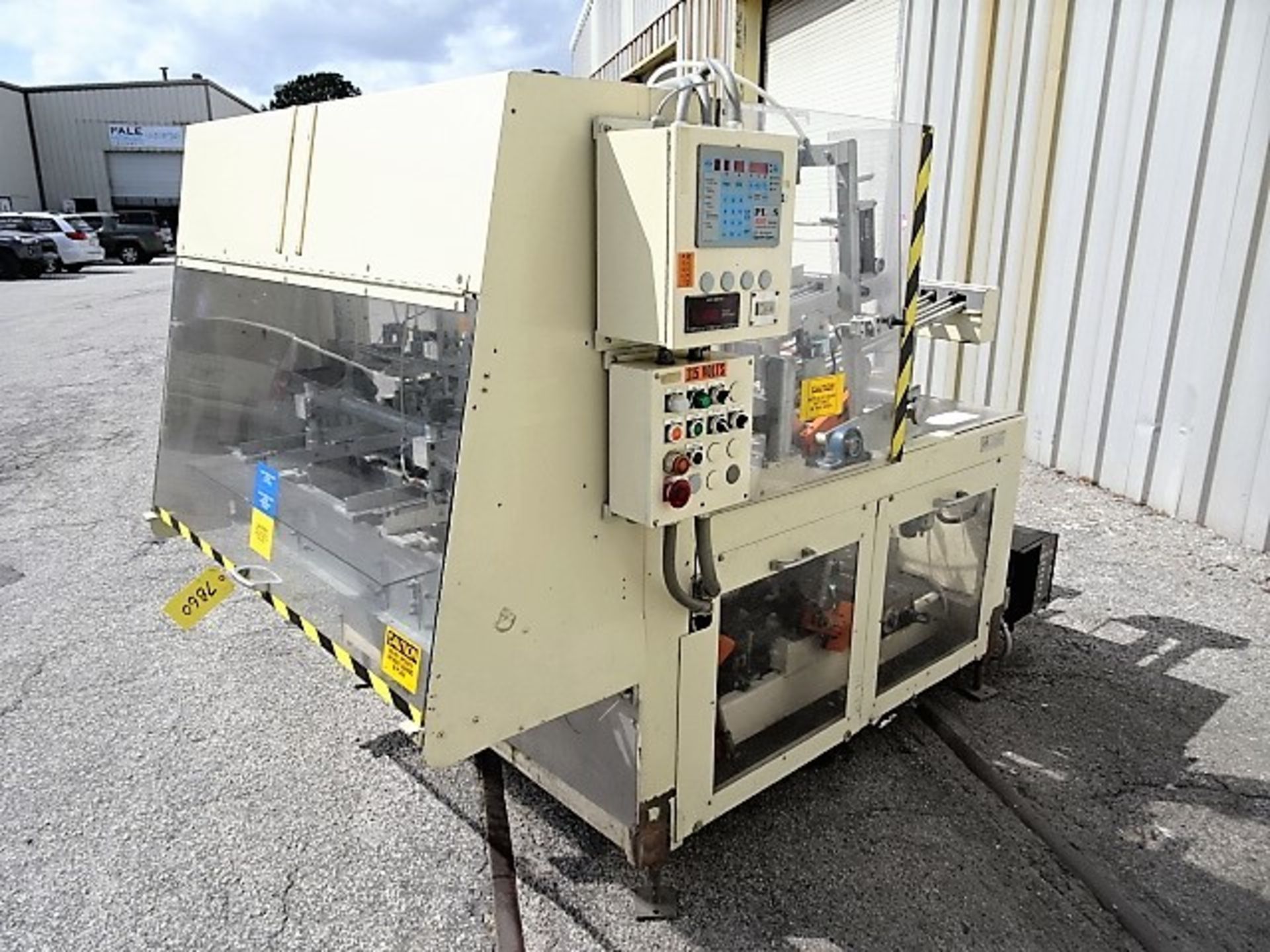 DELKOR 752 BIII Dual-Mandrel Tray Former with Nordson 3100 Hot Melt Glue (Located Charleston, SC) ( - Image 3 of 4