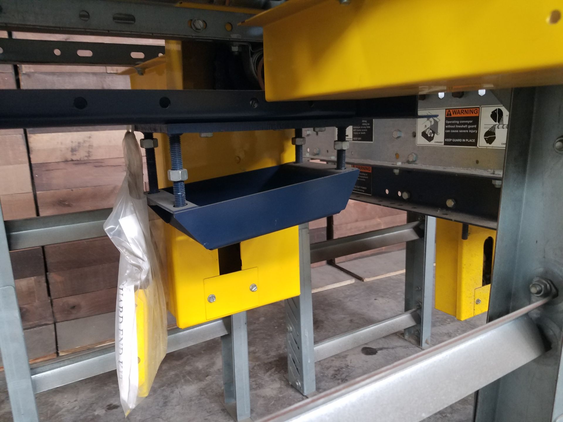 Two 19" wide x 36" long power gravity conveyors (Handling, Loading & Site Management Fee: $100) - Image 5 of 5