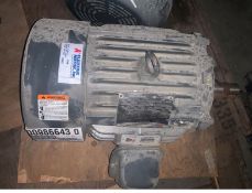 10HP Electric Motor Refurbished and unused (LOCATED IN IOWA, Free RIGGING and Loading INCLUDED