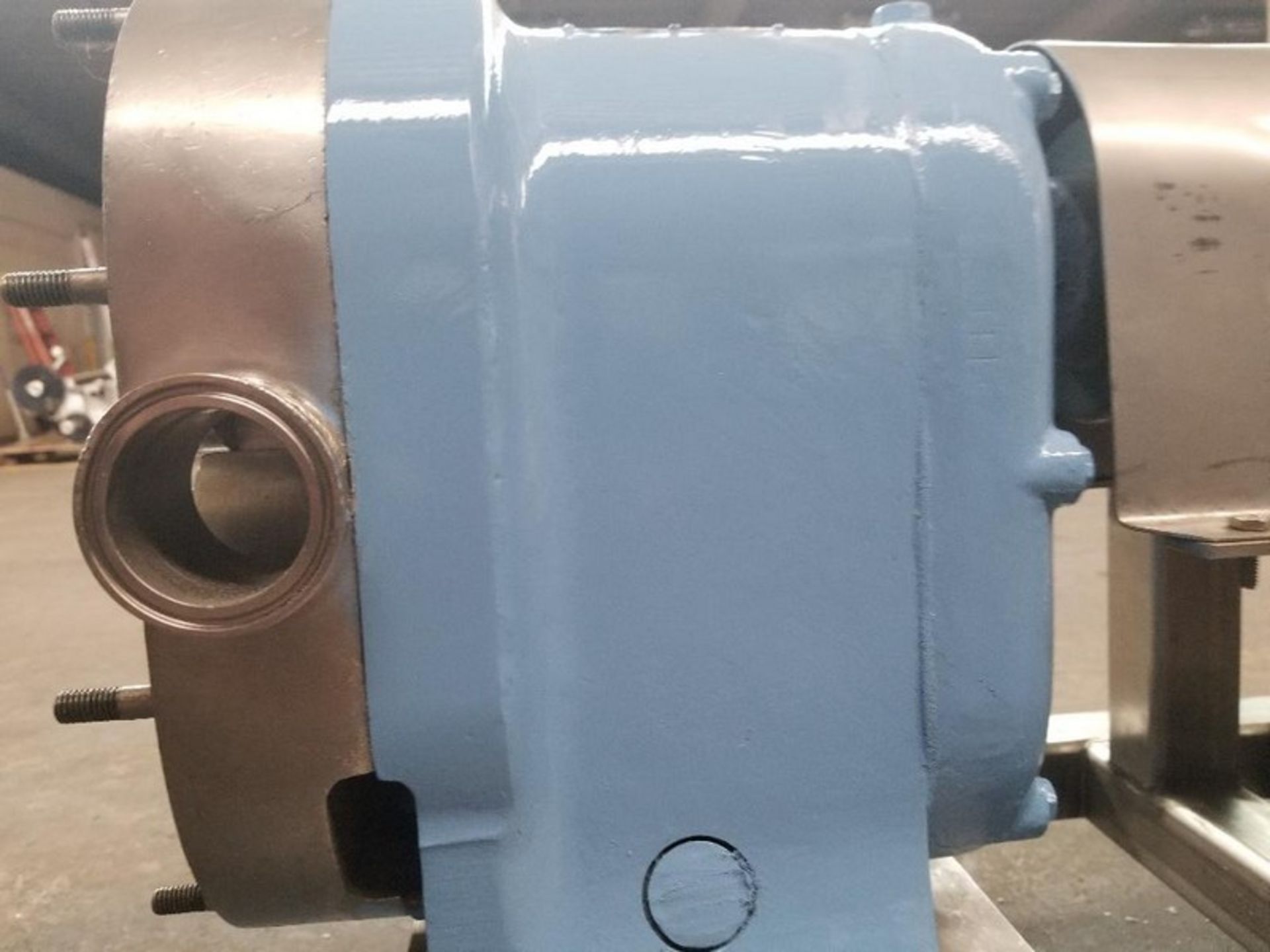 Waukesha 5 hp S/S Positive Displacement Pump with 2-1/2" Tri-Clamp Inlet and Outlet, 230/460 V - Image 7 of 9