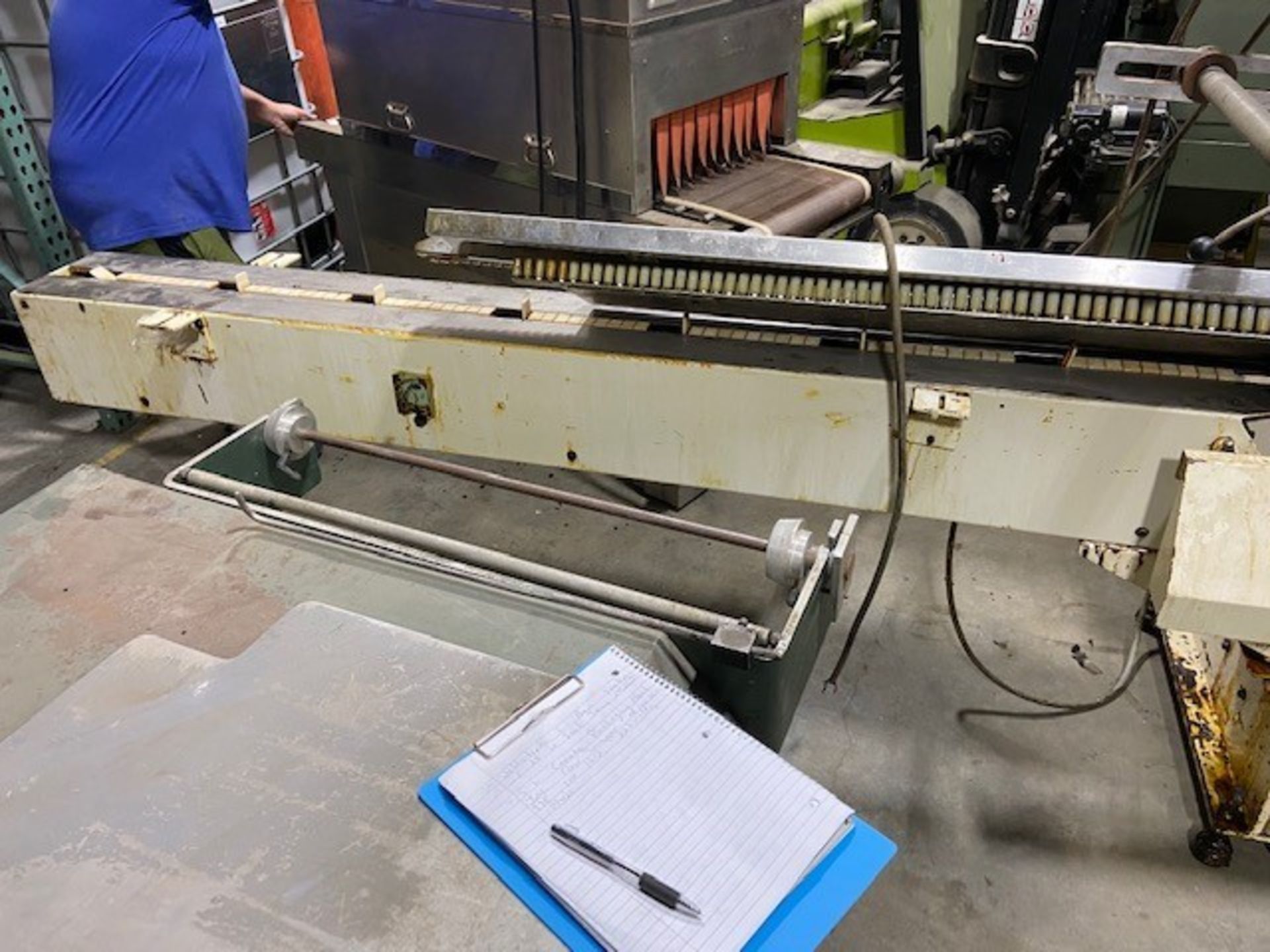 S.L. Canada Packaging Machine Inc. Flow Wrapper, MN SL-97E, S/N 1612, 220 Volts, 1 Phase (Located in - Image 4 of 8