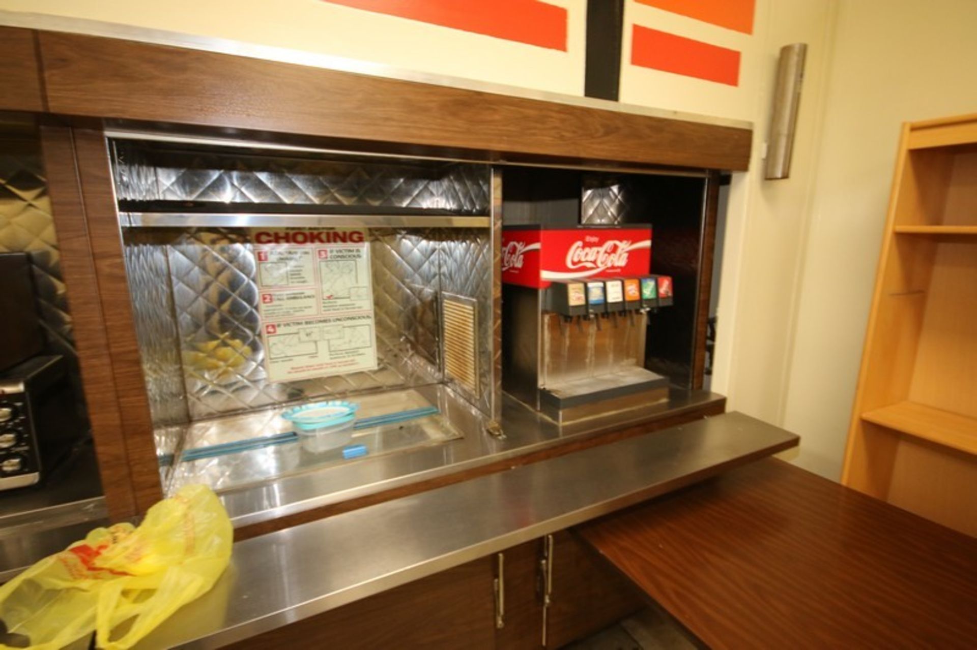 Contents of Break Room, Includes (2) Soda Dispensing Machines, 2-Shelf S/S Warming Station, - Image 4 of 7