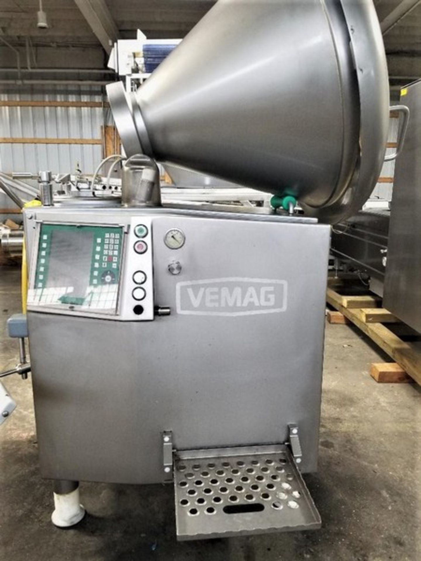 Vemag Robot HP10ED Vacuum Filler, S/N 1681003, Mfg. 2013 -- This system was just removed from the