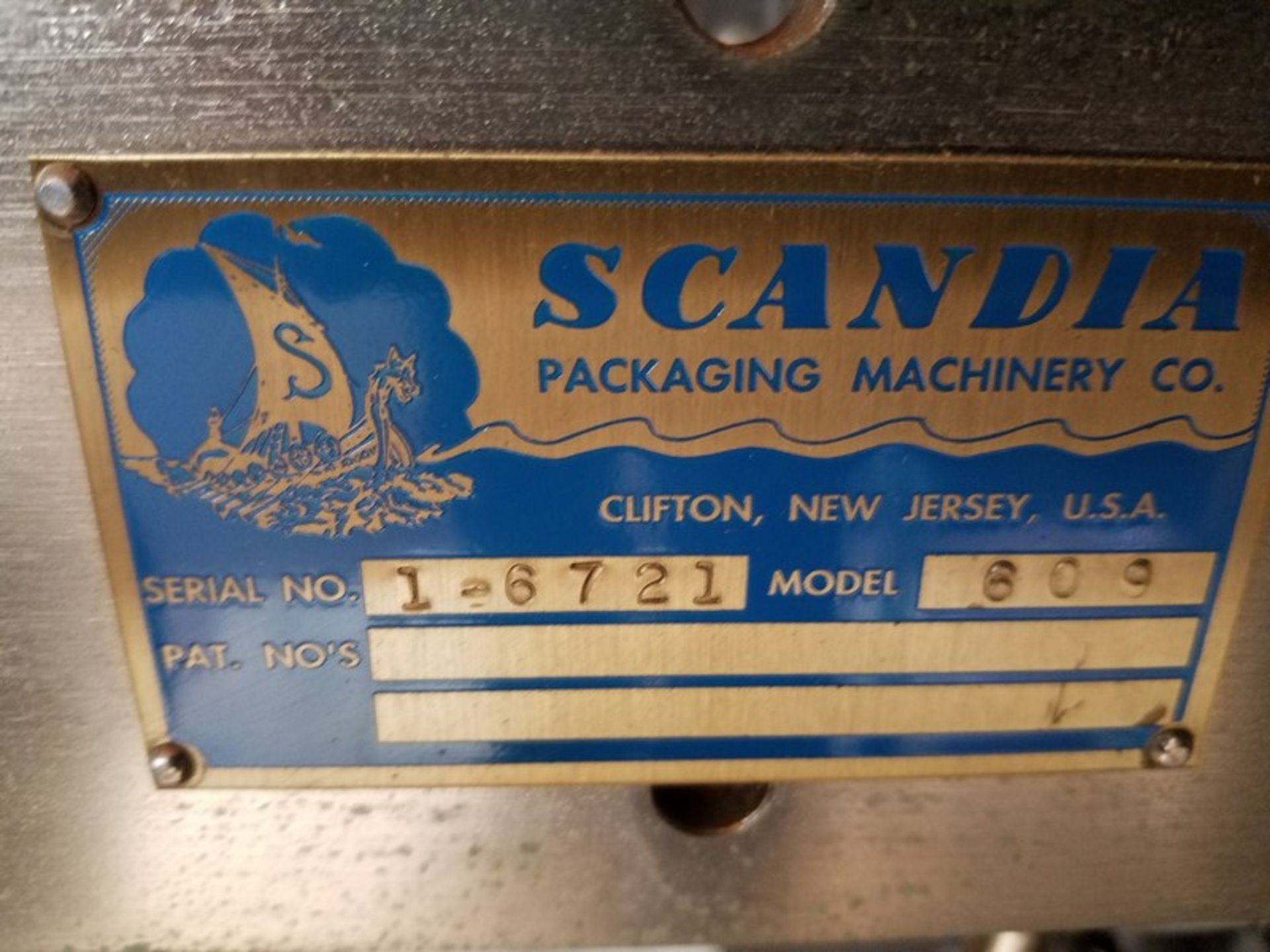 Scandia 609 over wrapper Packaging machine, S/N 1-6721, touchscreen display, heat shrink tunnel, - Image 5 of 10