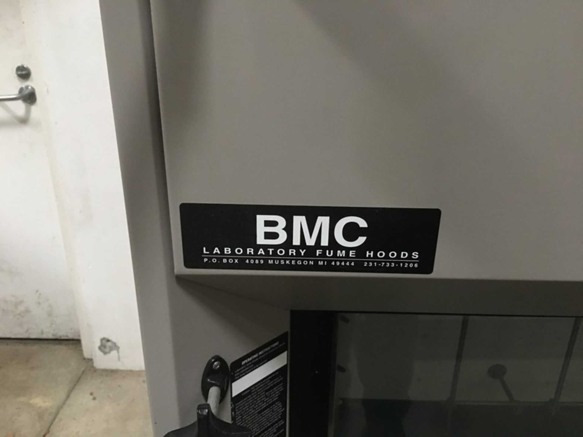 BMC 8 ft. x 3 ft. Fume Hood (Located Carson City, NV) - Image 5 of 5