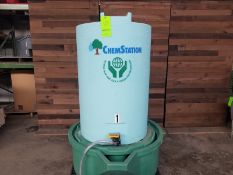 Aprox. 30" round x 44" height plastic tank, 1" outlet, 120 gallon (Handling, Loading & Site