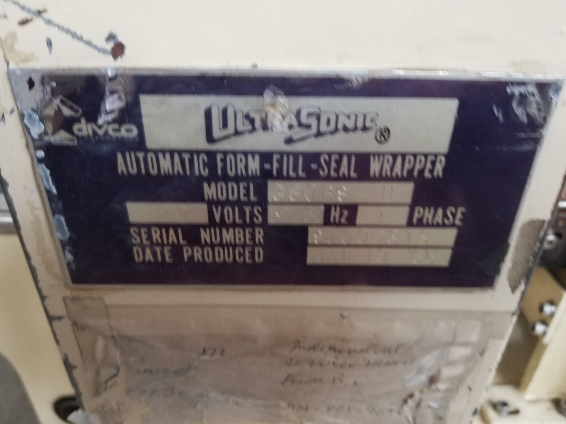 Ultra sonic 38085 11 automatic form-fill-seal wrapper, serial # 55000813, volt 220, 1-phase - Image 3 of 5