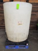 Aprox. 50" round x 72" height plastic tank, 2" outlet, 450 gallon (Handling, Loading & Site