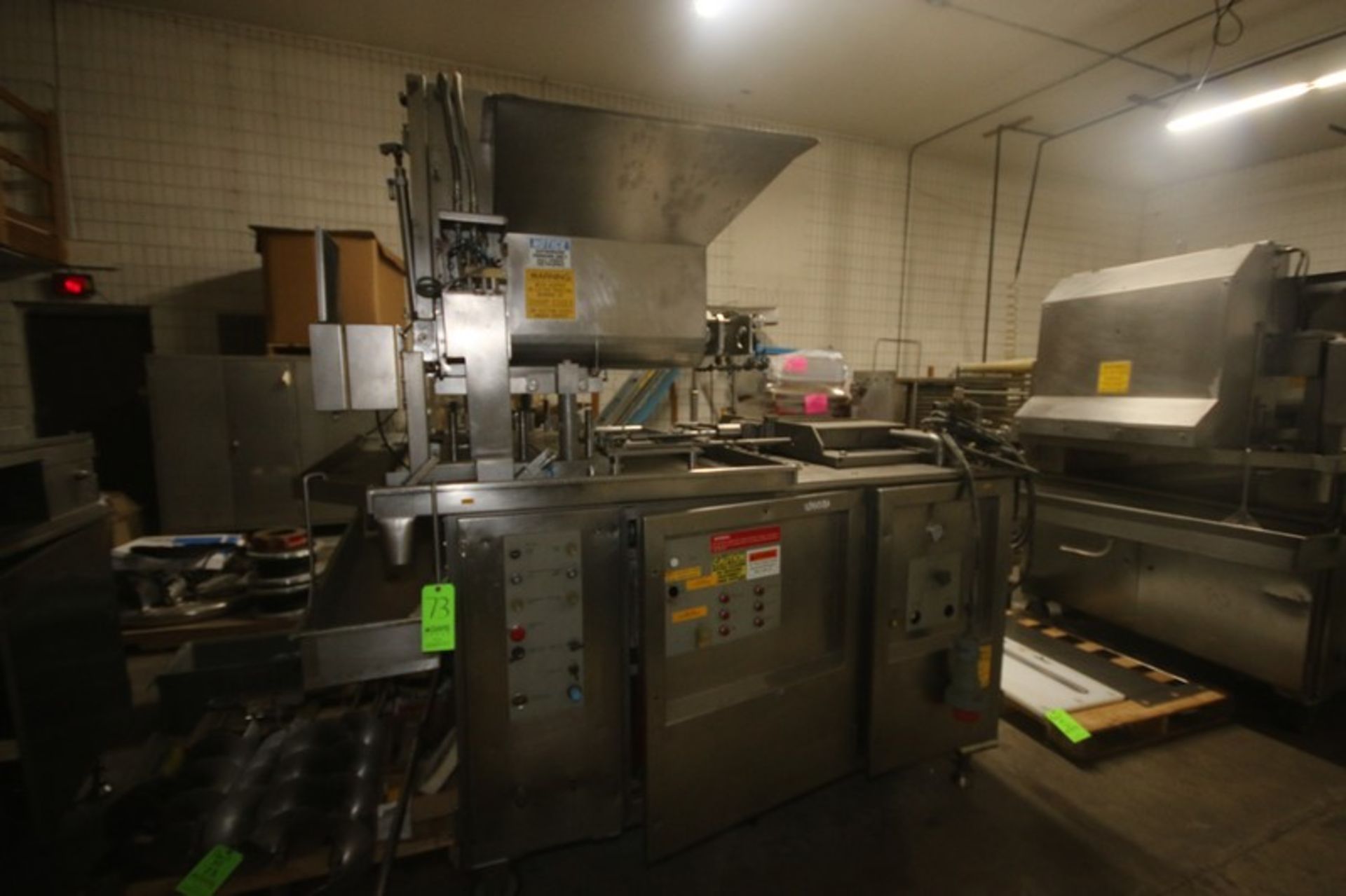 Tetra Laval Food Koppens Molder, Type UM400-52, S/N VM900 HS/E/1-95, 440 Volts, 3 Phase, with (4) - Image 2 of 14