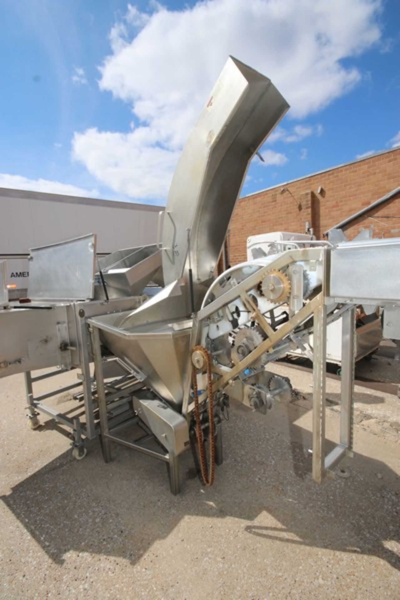 S/S Onion Slicer, with S/S Infeed Hopper, with Infeed S/S Link Conveyor (LOCATED IN GRAND ISLAND, - Image 3 of 8