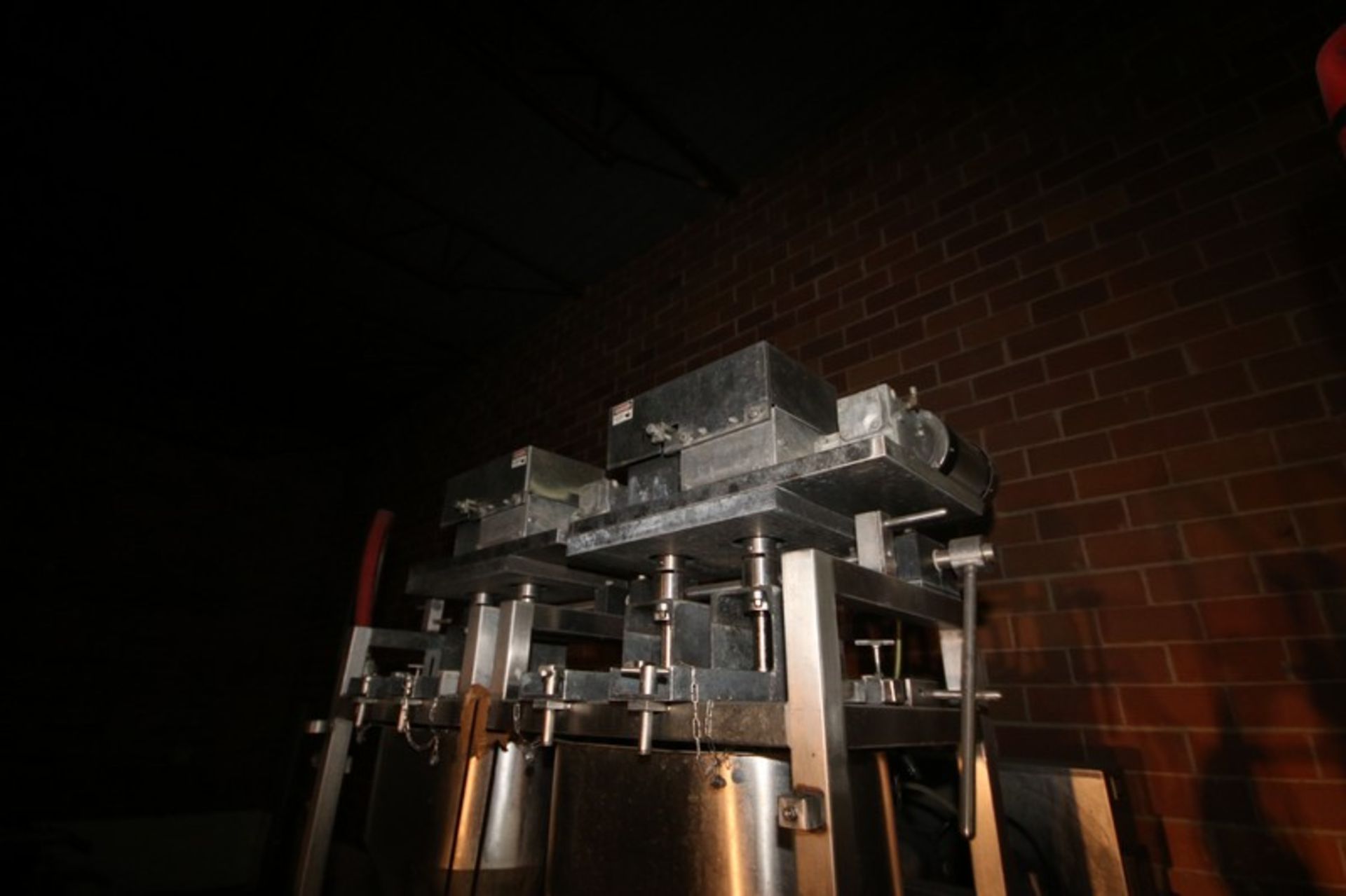 Raque 10-Head Piston Filler, M/N PF2.5-10, S/N 98-164-C, 460 Volts, 3 Phase, with S/S Control - Image 5 of 14