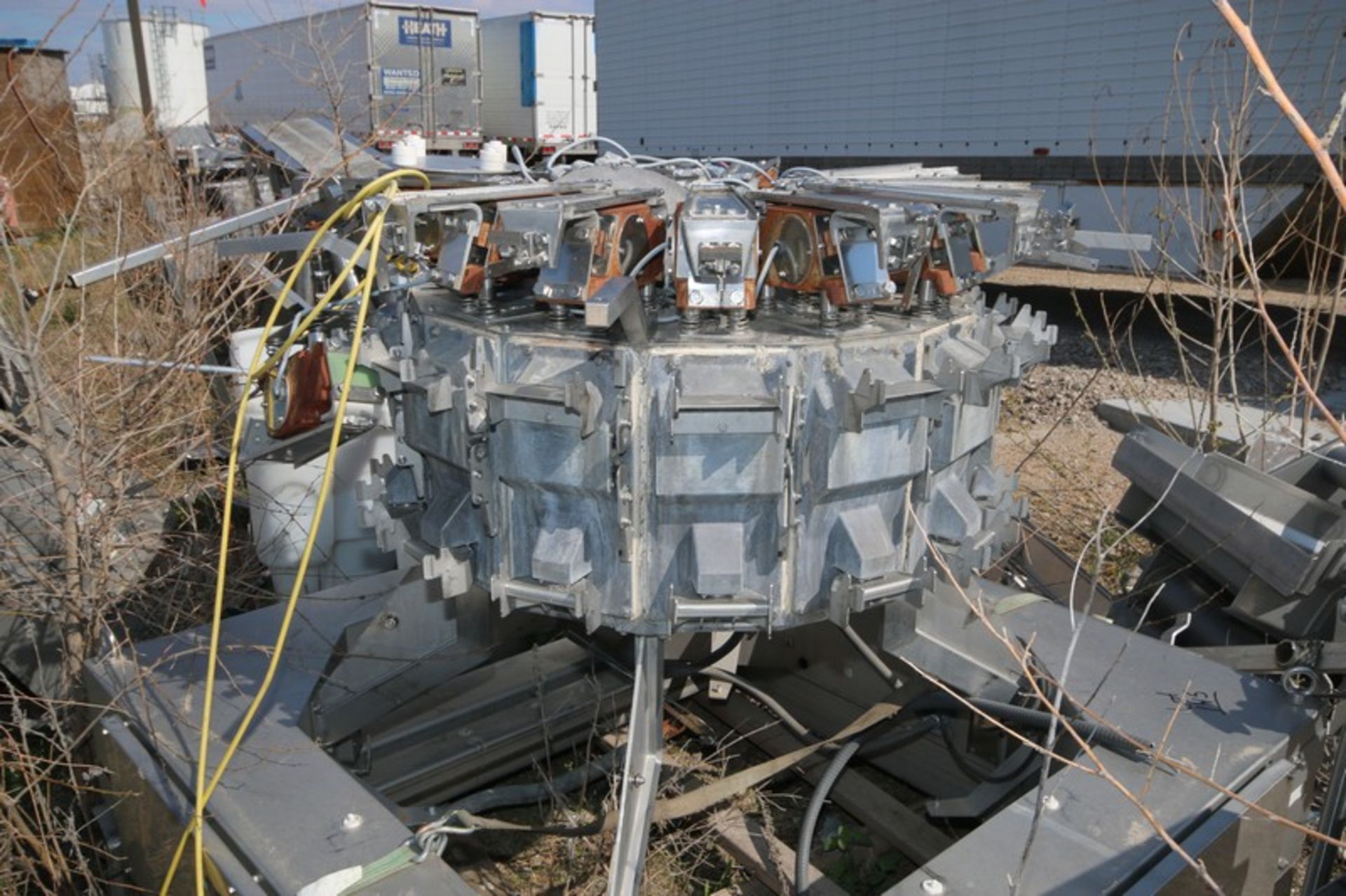 Ishida Rotary Scale Frame (NOTE: Does Not Includes Bucket--Missing Some Parts)(LOCATED IN GRAND - Image 4 of 4