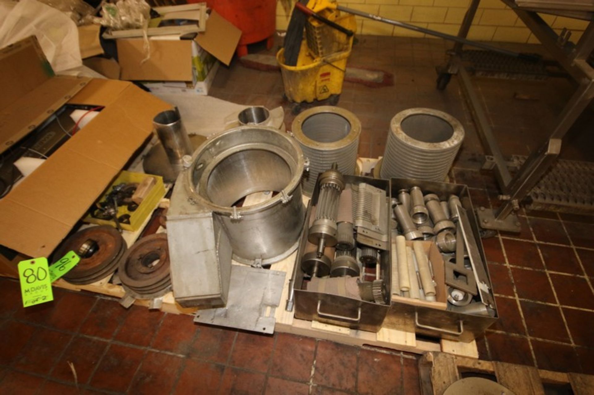 Lot of Assorted Urschel Shredder Parts, with S/S Frame & Motor, with Assorted Shredder Blades, with - Image 4 of 12