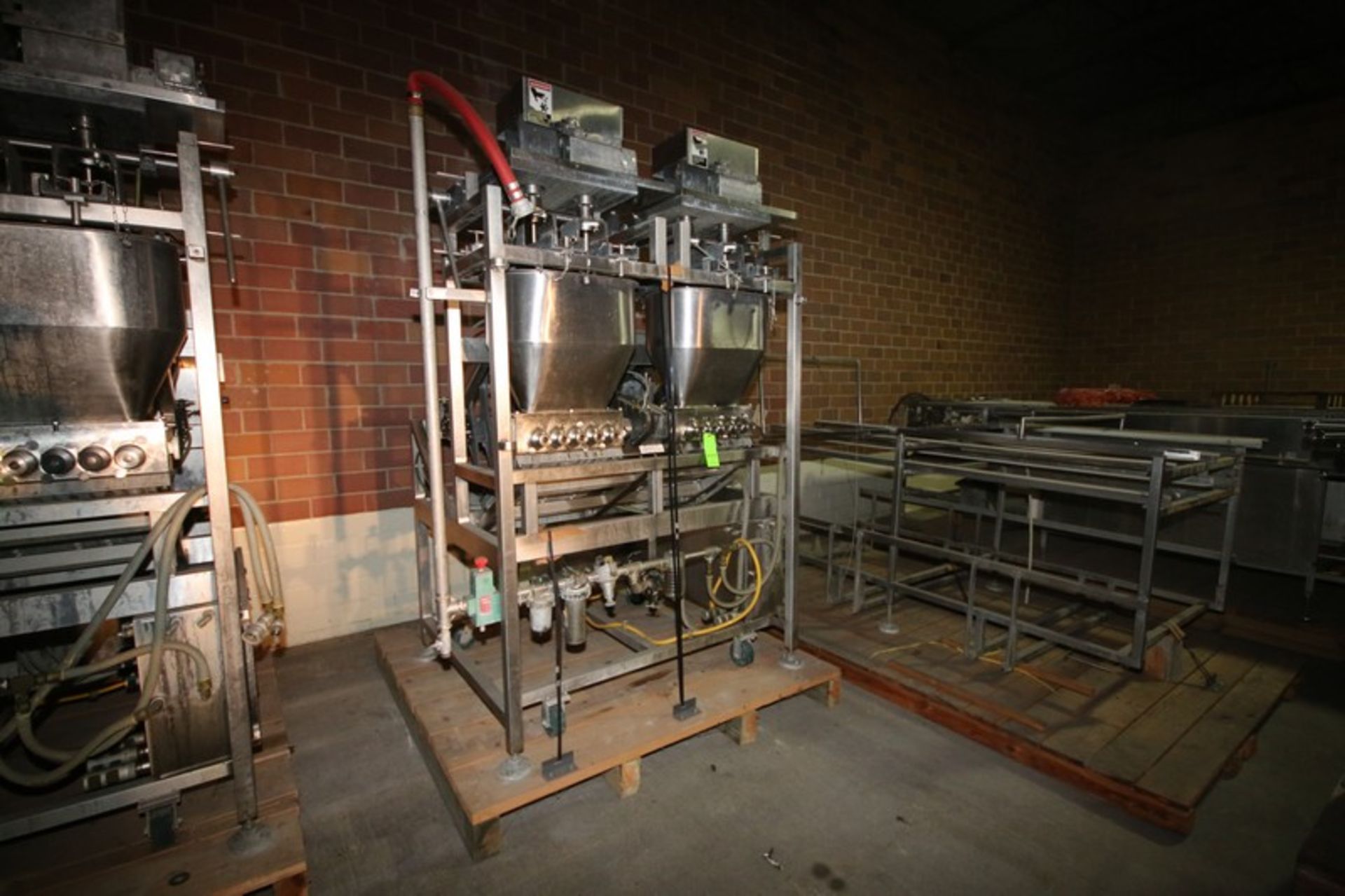 Raque 10-Head Piston Filler, M/N PF2.5-10, S/N 98-164-C, 460 Volts, 3 Phase, with S/S Control Panel, - Image 2 of 12