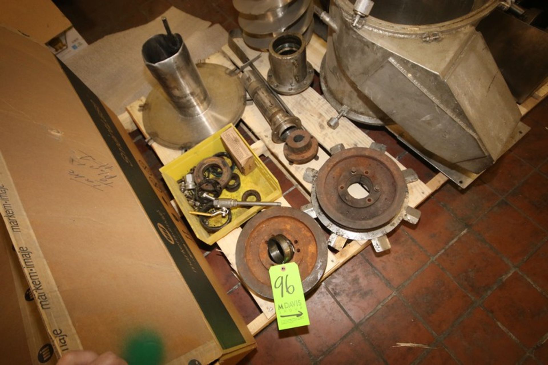 Lot of Assorted Urschel Shredder Parts, with S/S Frame & Motor, with Assorted Shredder Blades, with - Image 5 of 12