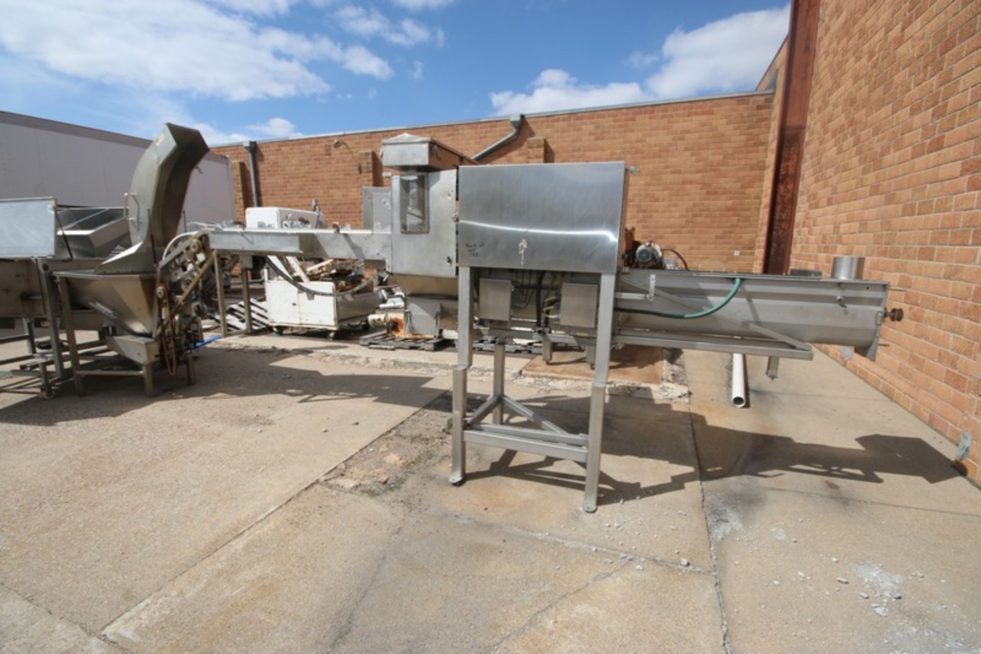 S/S Onion Slicer, with S/S Infeed Hopper, with Infeed S/S Link Conveyor (LOCATED IN GRAND ISLAND, - Image 2 of 8