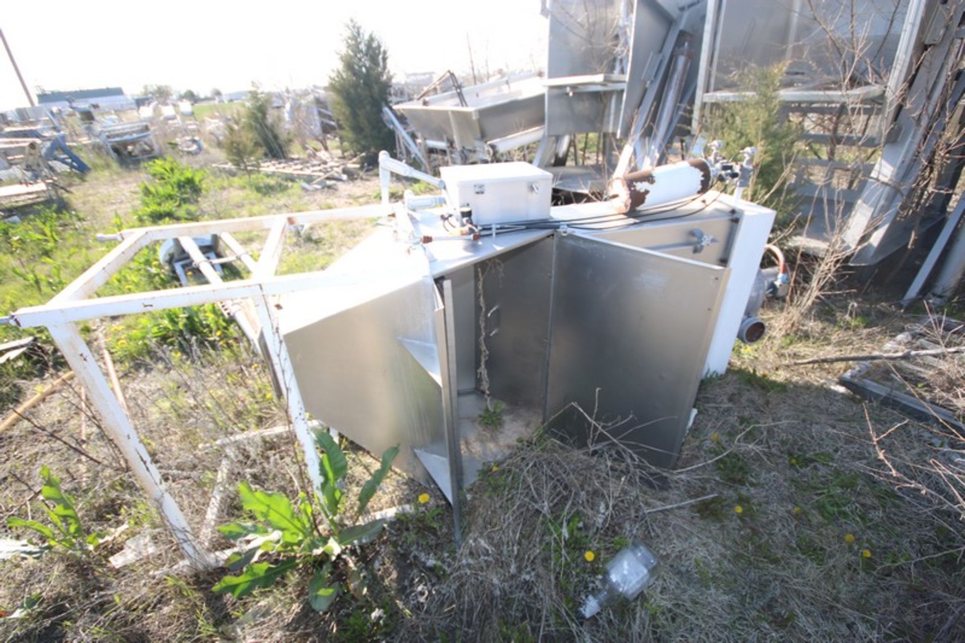 Aercon S/S Dust Collector, with top Mounted Motor, Mounted on Frame (LOCATED IN GRAND ISLAND, NE) ( - Image 2 of 3