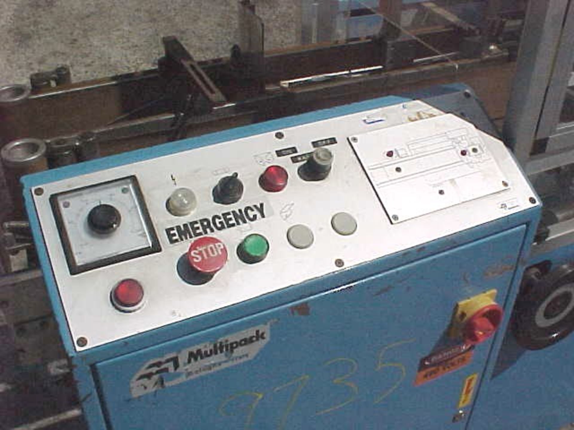 MULTI-PAK MODEL F40, SLEEVE WRAPPER/BUNDLER, SERIAL NUMBER F 40 8702. UNIT FEATURES SIDE - Image 6 of 6