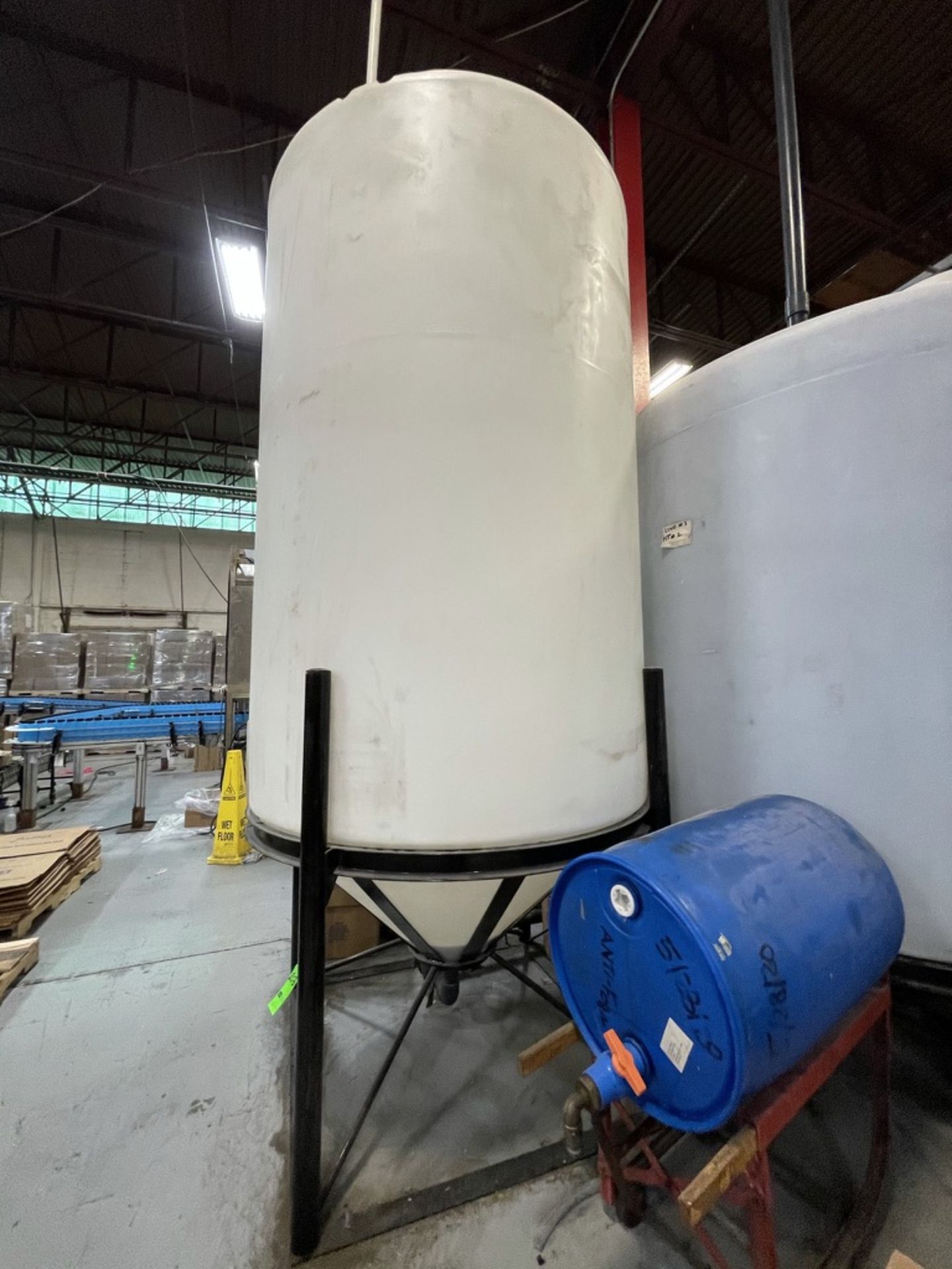 ACE ROTO-MOLD APPROX. 1,500 GALLON TANK WITH STEEL FRAME - Image 2 of 4