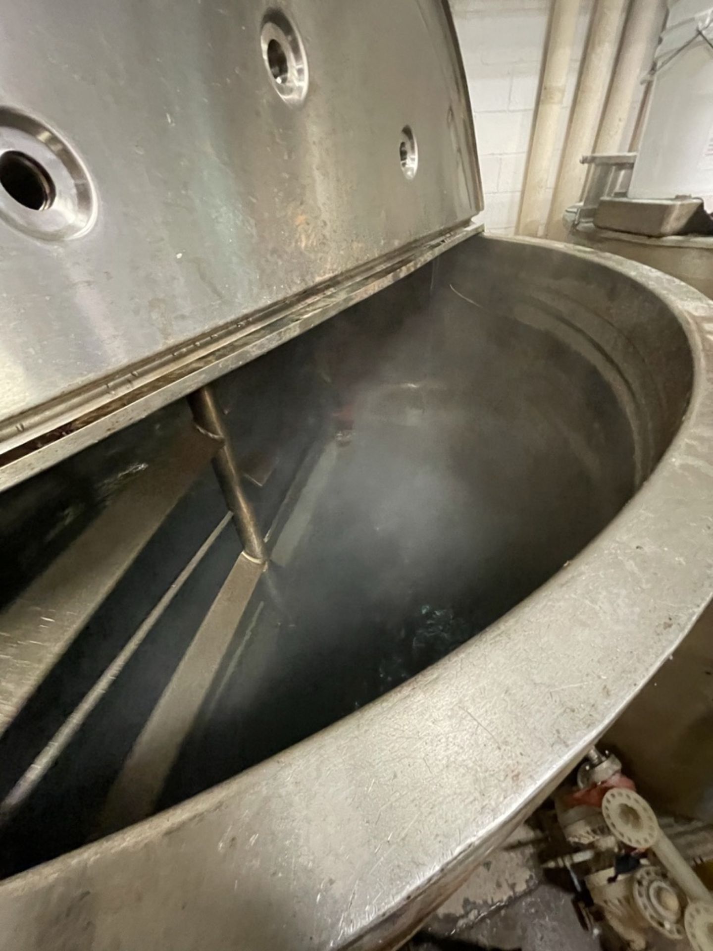 LEE 1,500 GALLON S/S FULLY-JACKETED KETTLE WITH TOP-MOUNT DUAL-MOTION AGITATION - Image 13 of 18