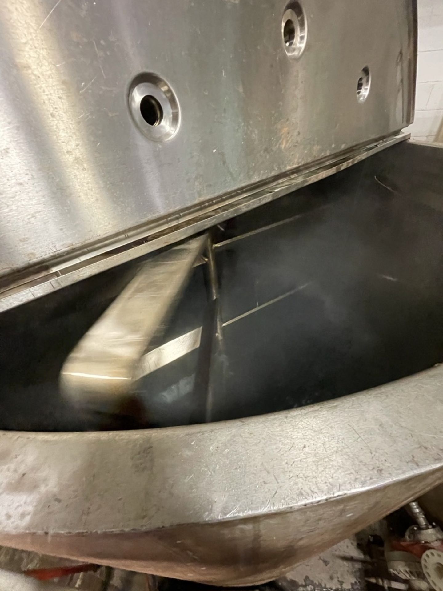 LEE 1,500 GALLON S/S FULLY-JACKETED KETTLE WITH TOP-MOUNT DUAL-MOTION AGITATION - Image 14 of 18