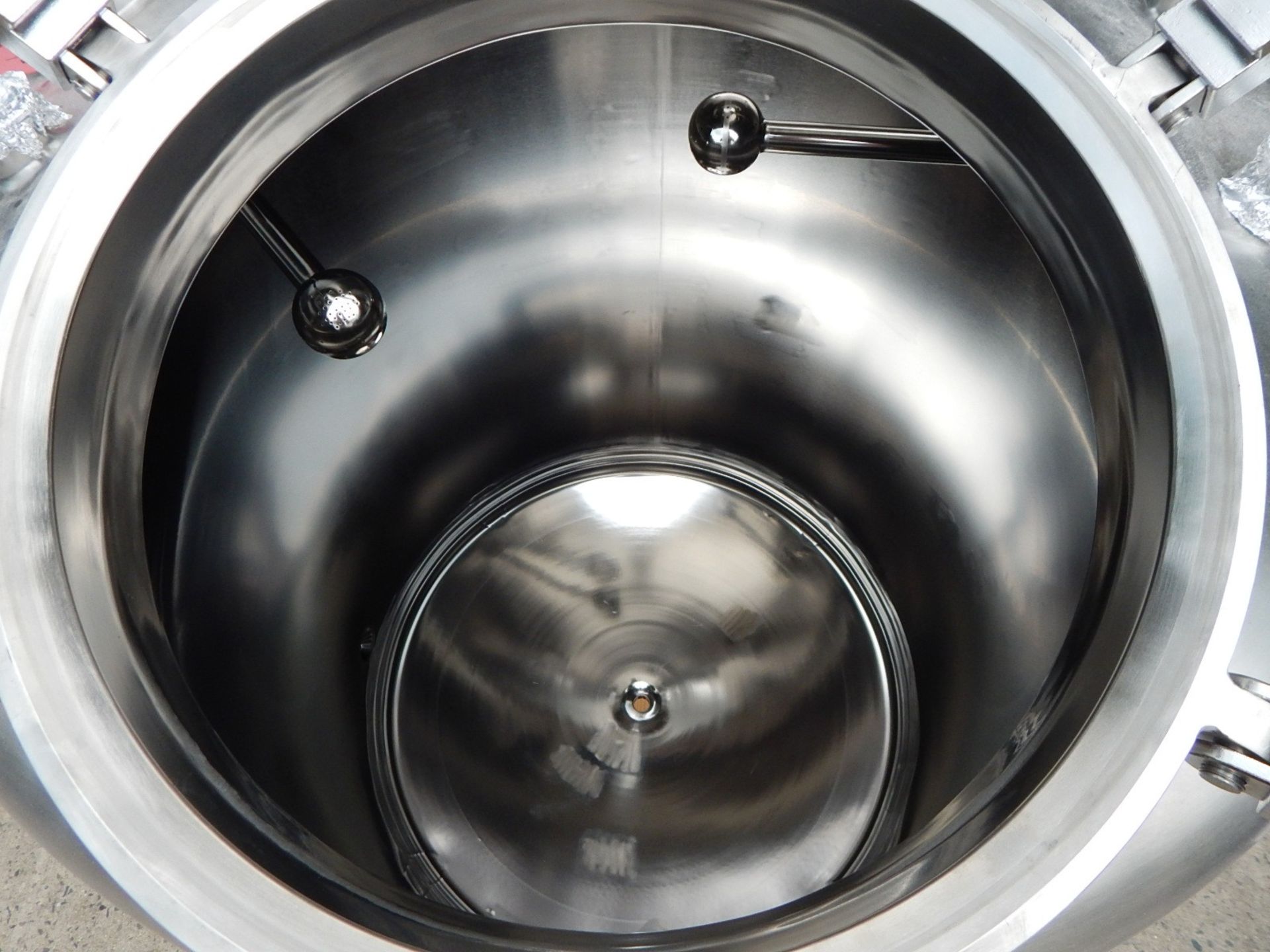 300 GALLON PHARMACEUTICAL GRADE PROCESS TANK BY T & C STAINLESS (MT. VERNON, MO), SERIAL - Image 5 of 5