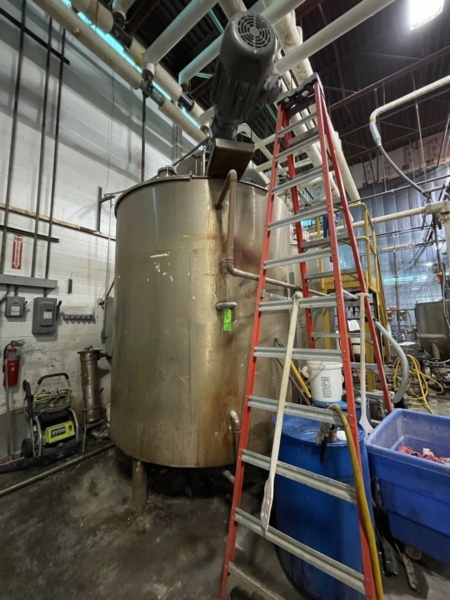 LEE 1,500 GALLON S/S FULLY-JACKETED KETTLE WITH TOP-MOUNT DUAL-MOTION AGITATION