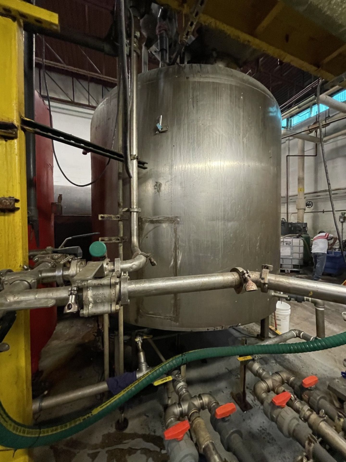 S/S JACKETED MIXING KETTLE WITH TOP MOUNT AGITATION (JACKET PATCHED) - Image 8 of 13