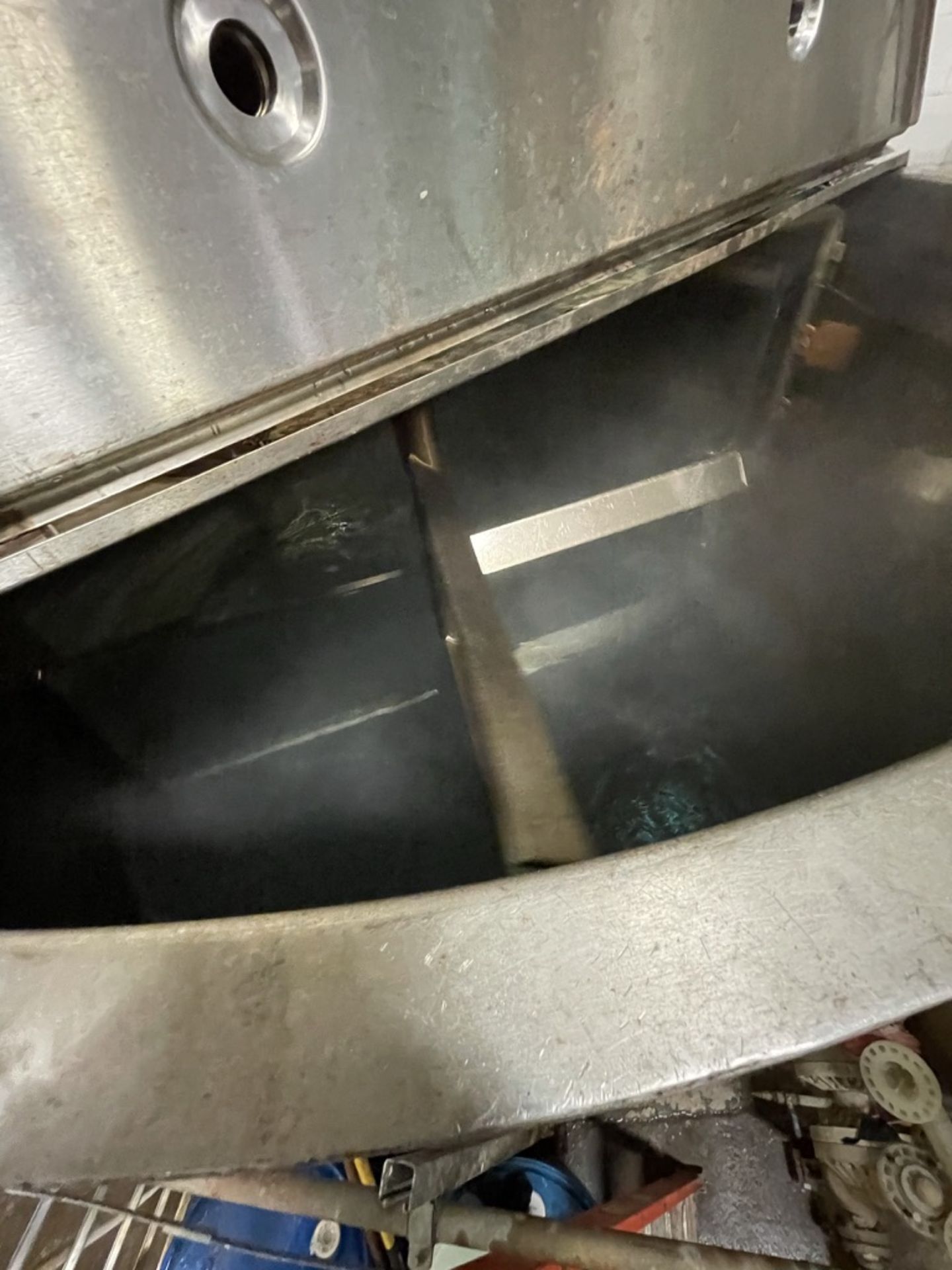 LEE 1,500 GALLON S/S FULLY-JACKETED KETTLE WITH TOP-MOUNT DUAL-MOTION AGITATION - Image 12 of 18