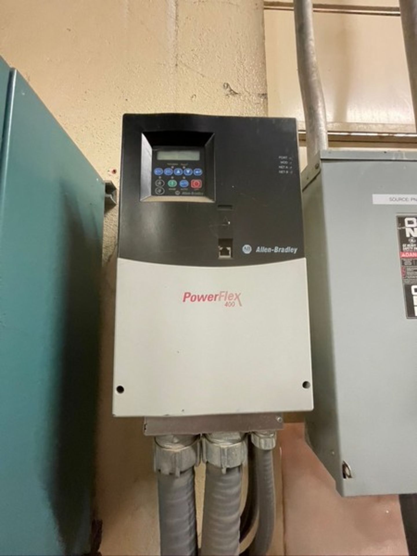 JOHNSON HORIZONTAL NATURAL GAS BOILER, CAT NO 528-AHG, S/N S-4604, 1,000 BTU/FT3, WITH ALLEN-BRADLEY - Image 21 of 33