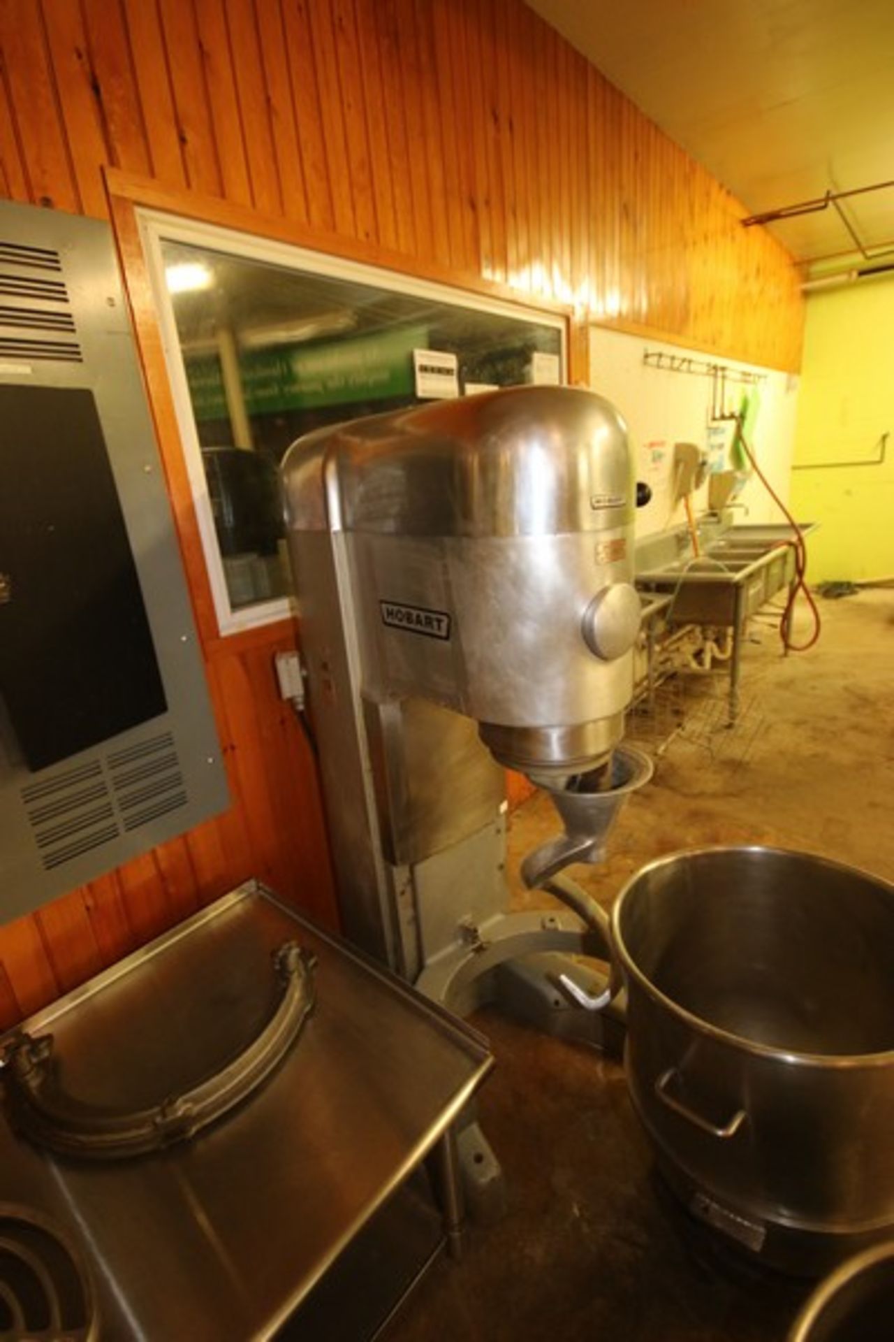 Hobart Commercial Mixer, M/N M-802U, S/N 11-398-294, with 3 hp Motor, with S/S Mixing Bowl & Bowl - Image 2 of 9