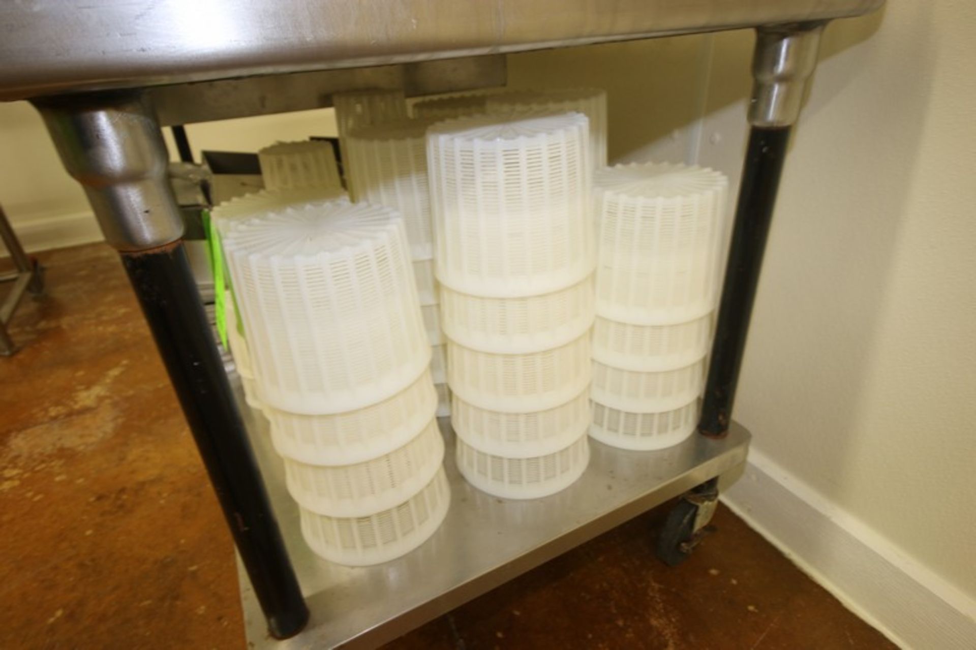 Assorted Tone Molds, Includes Assorted Basket Molds (Located in Adamstown, PA--Creamery) - Image 2 of 2