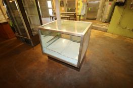 Refrigerated Display Case, Overall Dims.: Aprox. 40" L x 31-1/2" W x 41" H (Located in Adamstown,