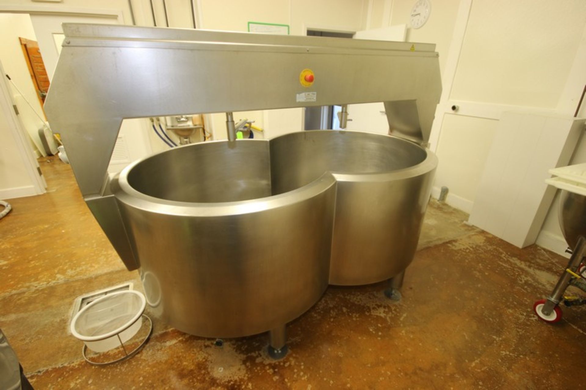 CVR 290 Gal. Double OO Cheesevat, S/N 0708019706, Includes Pump, Overall Dims.: Aprox. 8' L x 53" - Image 3 of 13