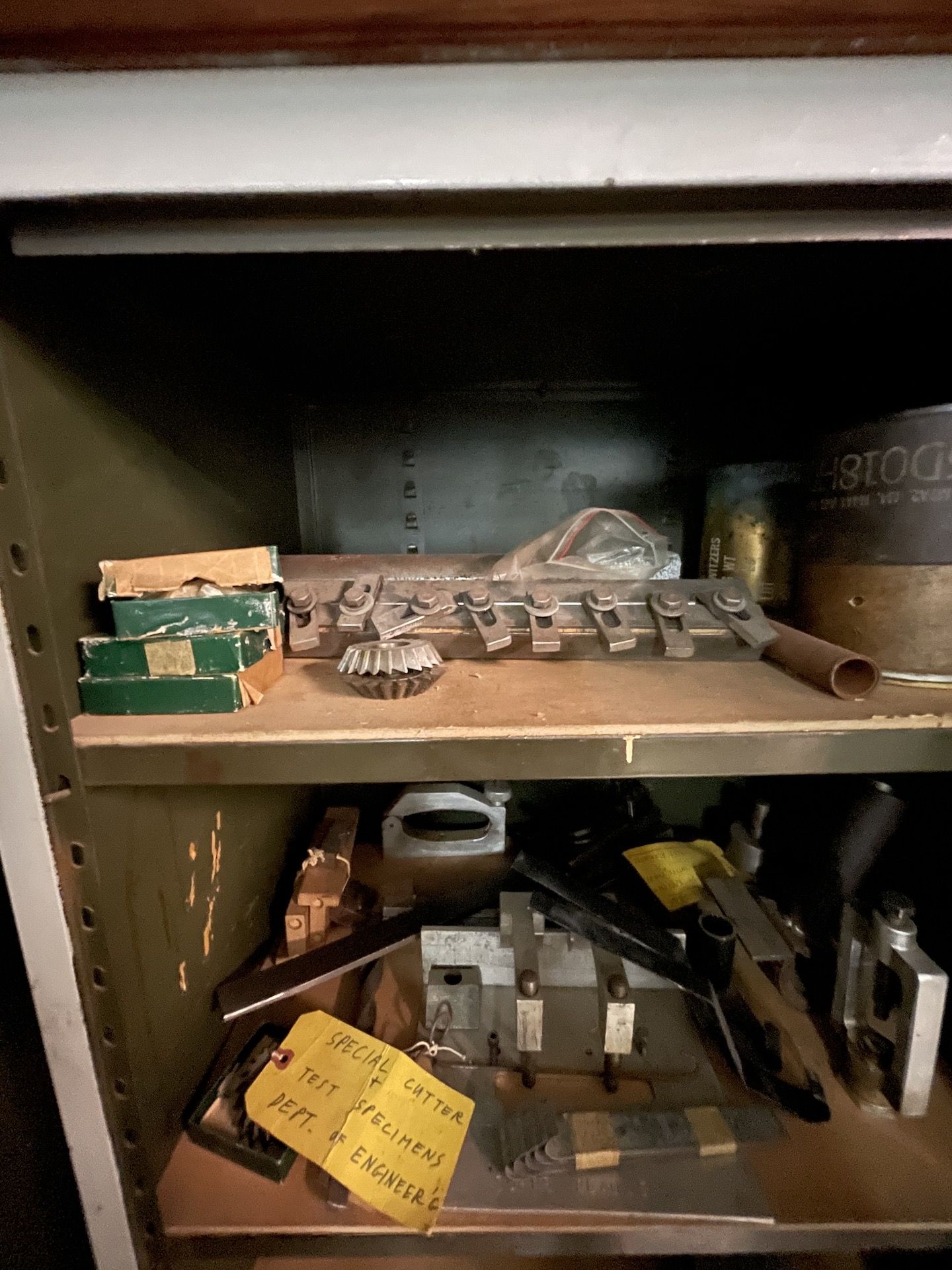 (3) CABINETS WITH CONTENTS, INCLUDING ASSORTED DIES, CUTTERS, TOOLING, REAMERS, TAPS AND MORE (Non- - Image 8 of 17