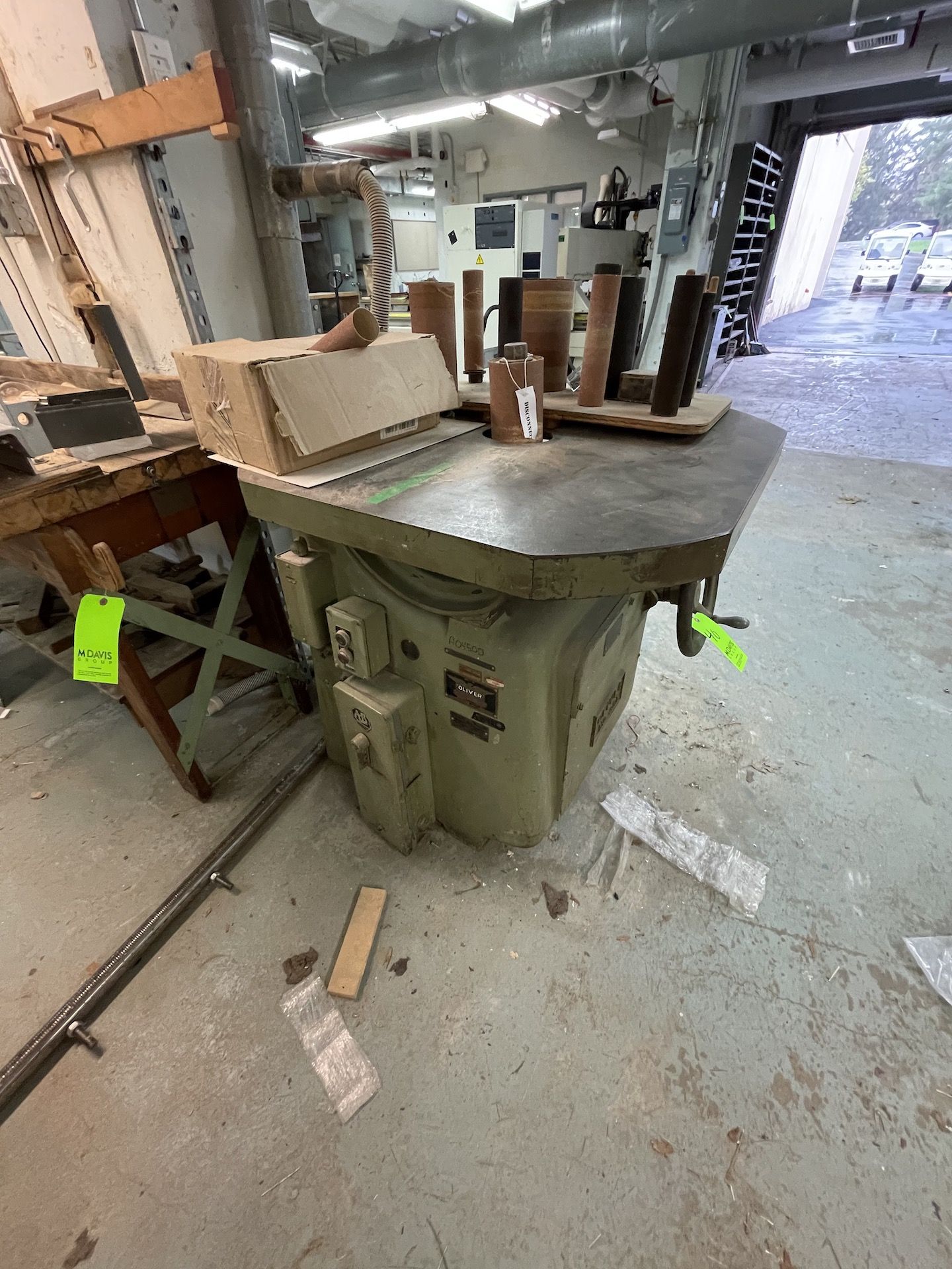 OLIVER SANDER, MODEL 381D, S/N 80854 (Non-Negotiable Rigging, Packaging and Loading Fee: $100) - Image 3 of 8