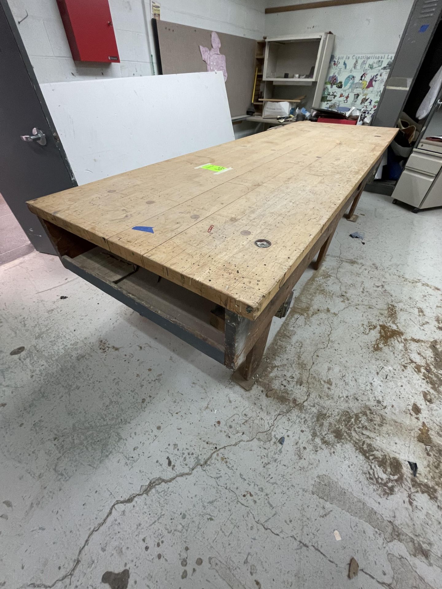 WOODEN WORKSHOP TABLE (MADE IN SHOP) WITH VICE ATTACHED, APPX DIMENSIONS 121''L x 41''W x 33''H ( - Image 4 of 9